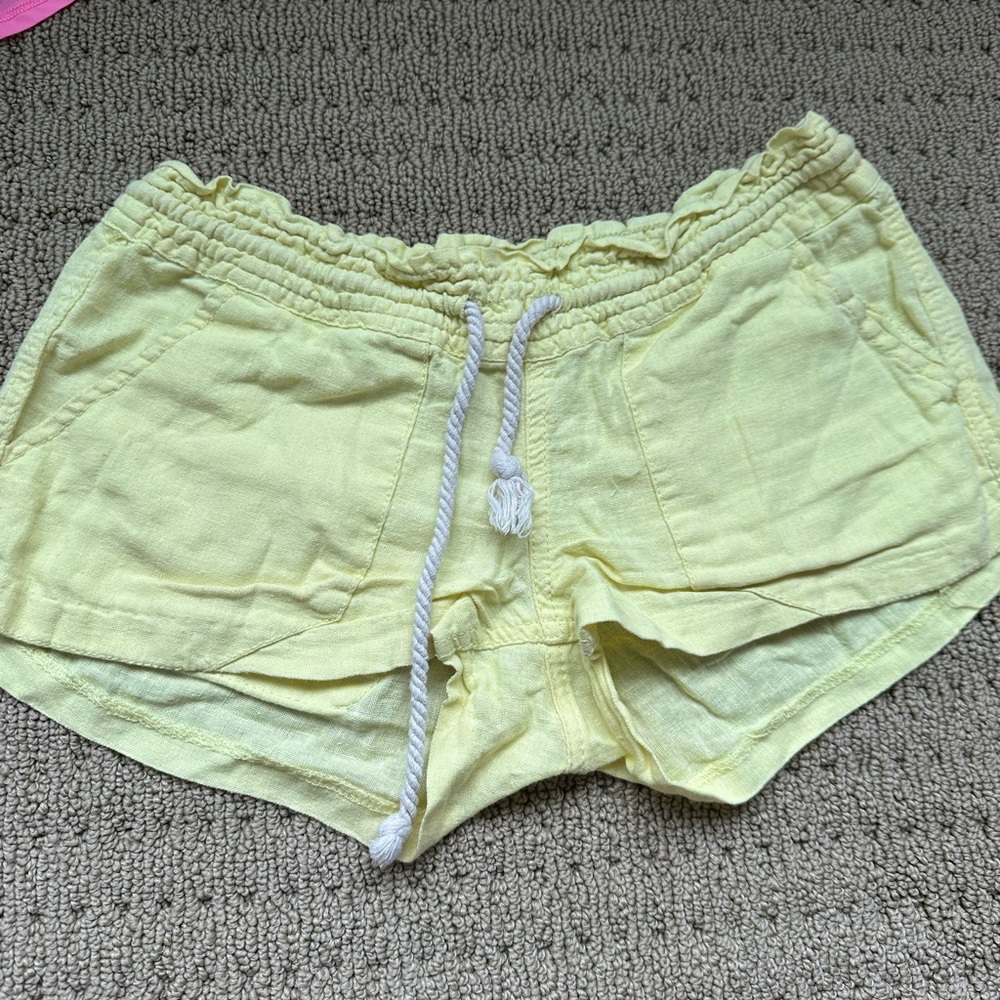 Roxy linen shorts